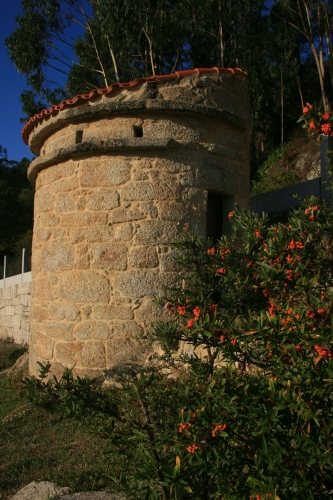 Palomar contruido en piedra (5)